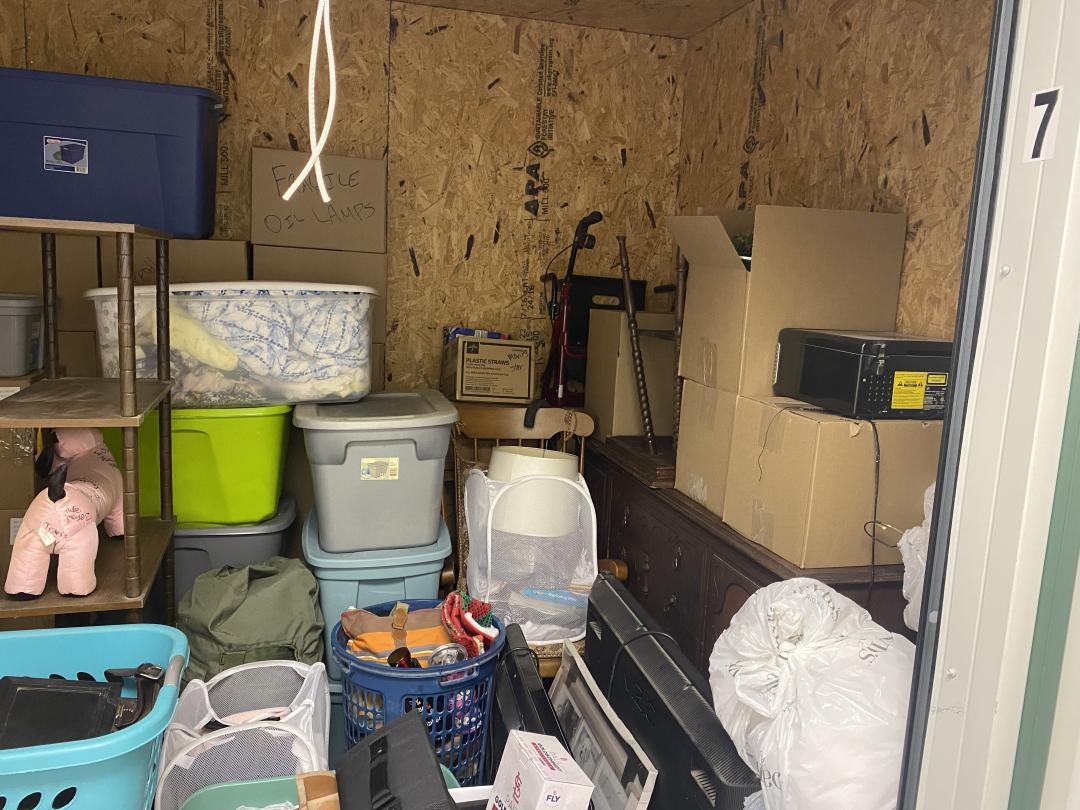 Storage Unit Auction in Effingham , IL at Gateway Storage Effingham